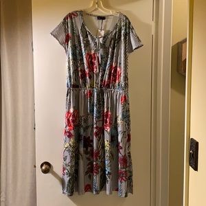 ModCloth floral dress, super comfy NWT